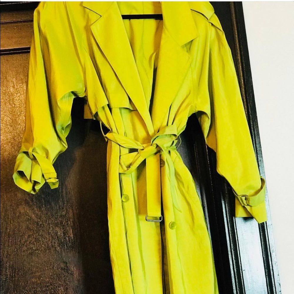 COPY - Chartreuse nylon trench